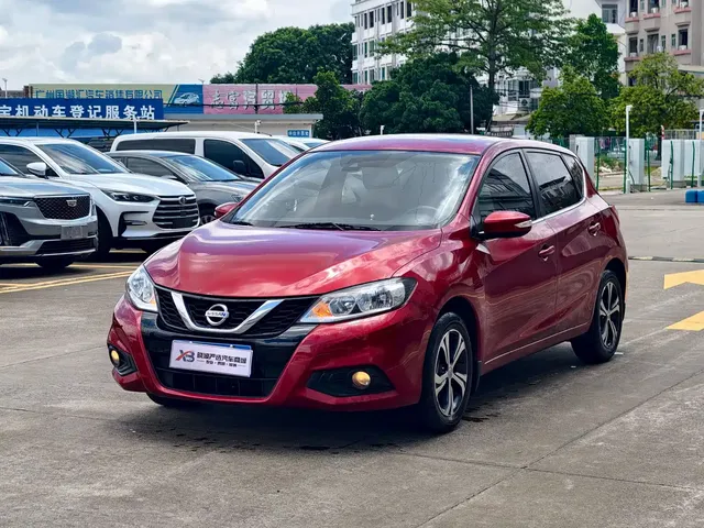 Nissan Tiida 2020 1.6L CVT Smart Edition