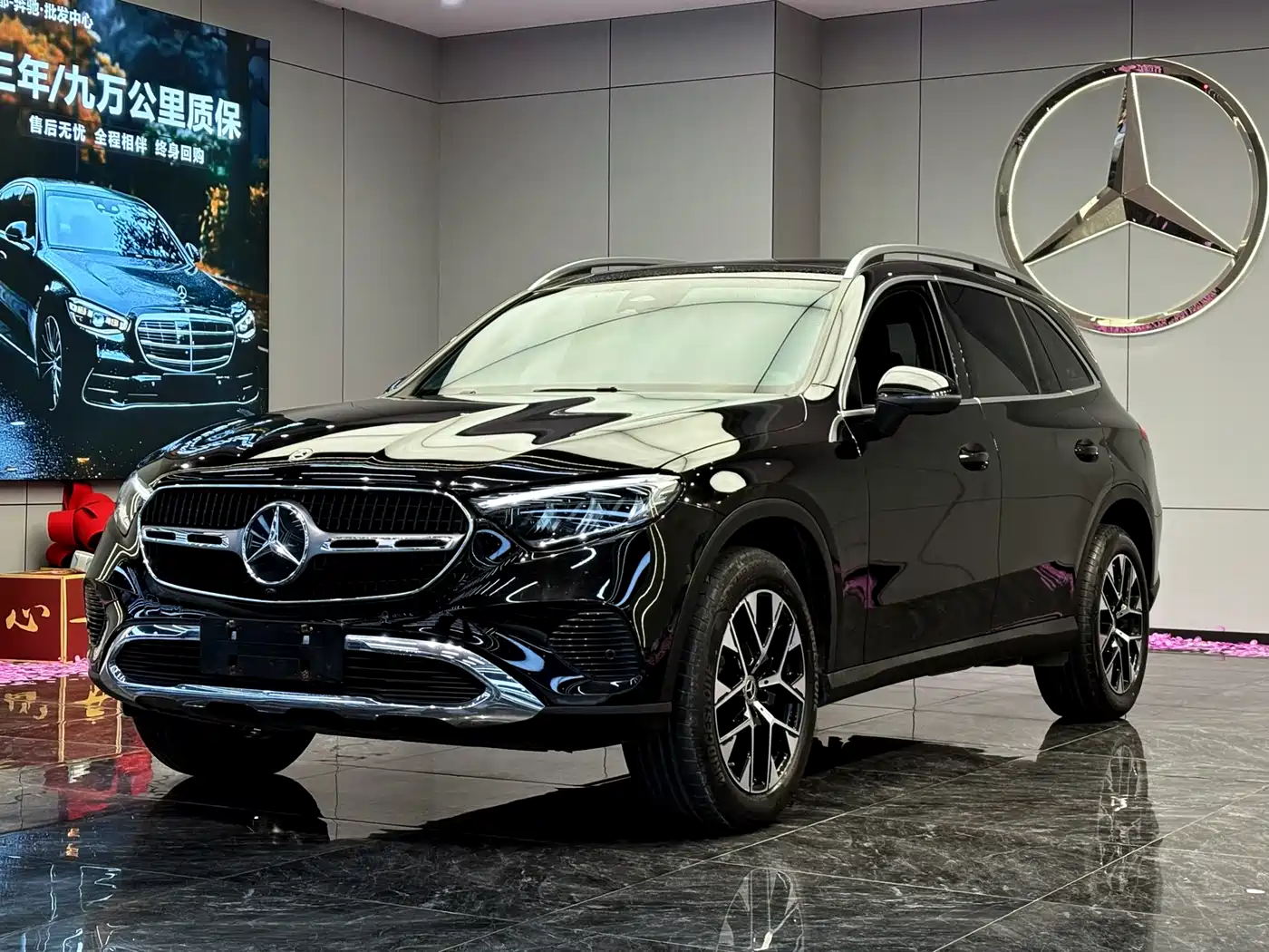 Mercedes-Benz GLC 2023 GLC 260 L 4MATIC Sport 5-seater