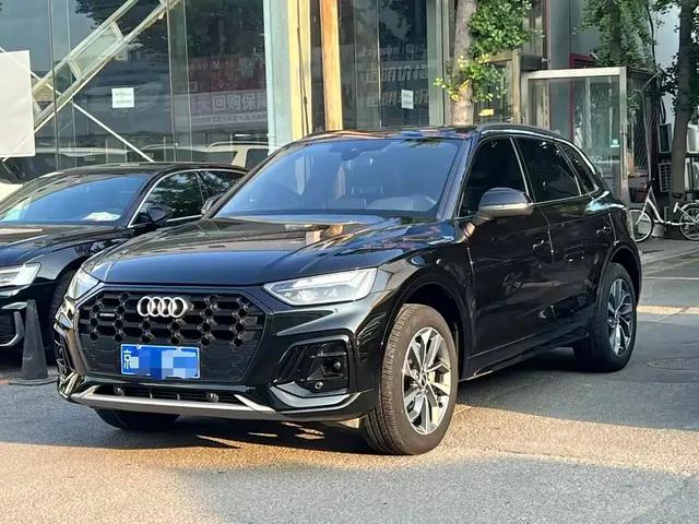 Audi Q5L 2023 40T Luxury Dynamic