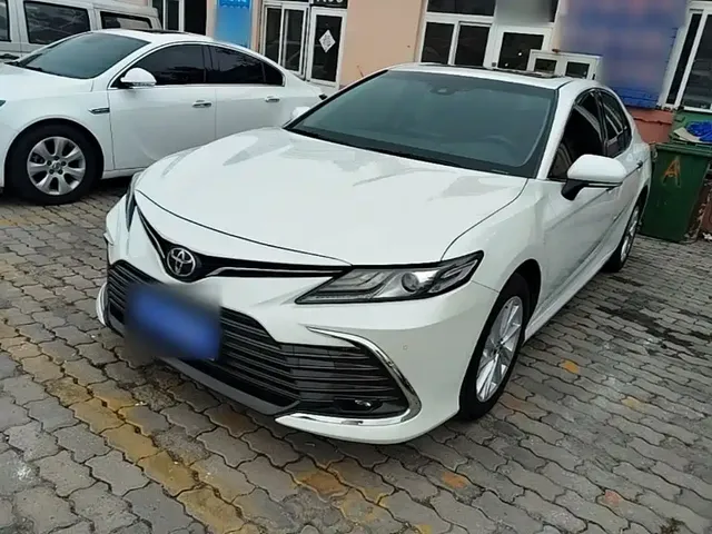Toyota Camry 2021 2.0G Luxury Edition