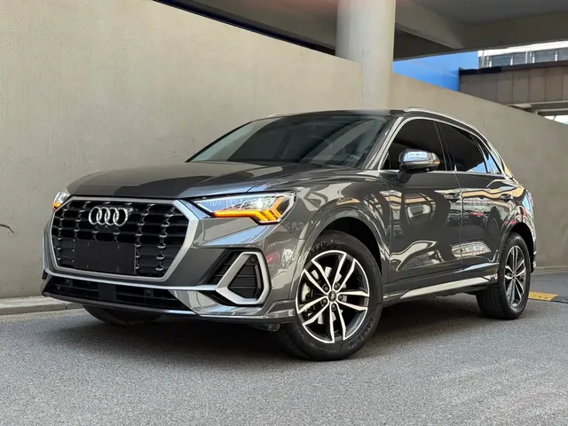 Audi Q3 2022 35 TFSI Progressive Dynamic