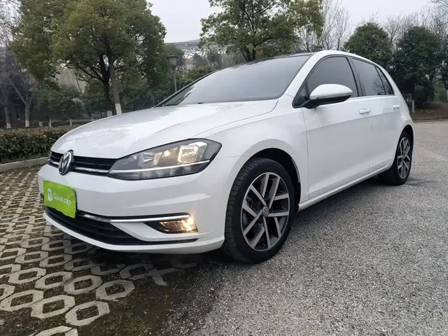 Volkswagen Golf 2020 Beloved Edition 280TSI DSG Comfort