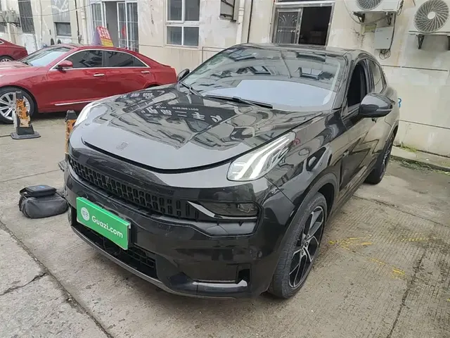 Lynk & Co 05 2022 2.0TD 2WD Shine Halo