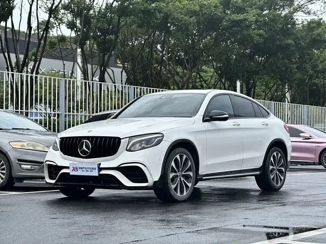 Mercedes-Benz GLC Coupe 2019 GLC 260 4MATIC Coupe SUV