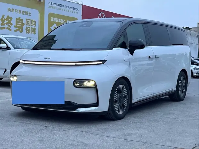 Geely Galaxy Yizhen L380 2024 140kWh 6-Seater AWD Ultra