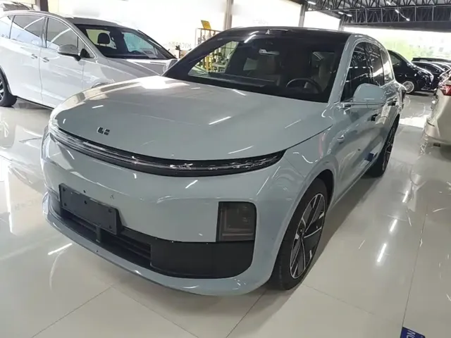 Li Auto L6 2025 Max Smart Renewal Edition