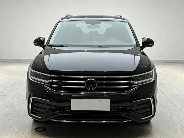 Volkswagen Tiguan L 2022 330TSI Auto 2WD R-Line Premium Edition