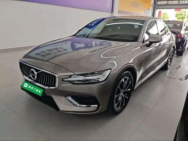 Volvo S60 2020 T4 Momentum Luxury Edition