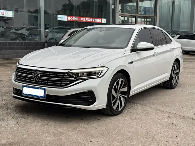Volkswagen Sagitar 2023 300TSI DSG Surpassing Edition