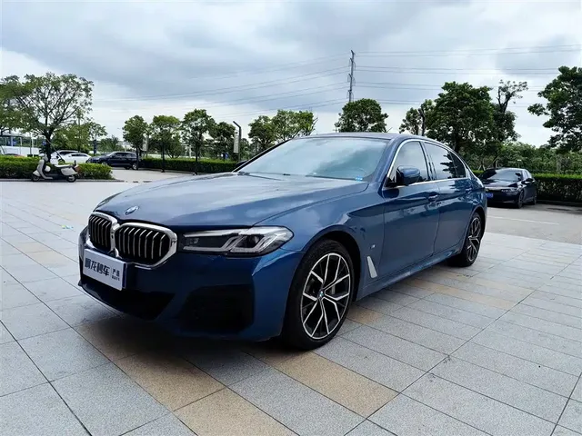 BMW 5 Series 2022 Facelift 530Li Premium M Sport Package