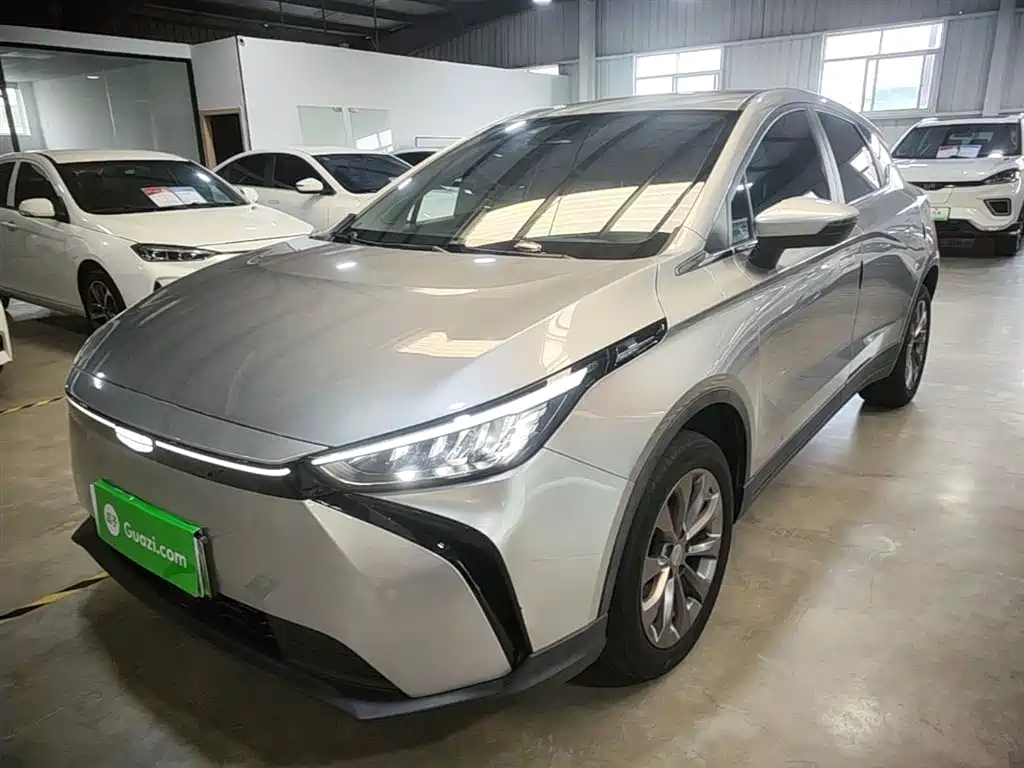 Geely Geometry M6 2022 450 New Intelligence Edition