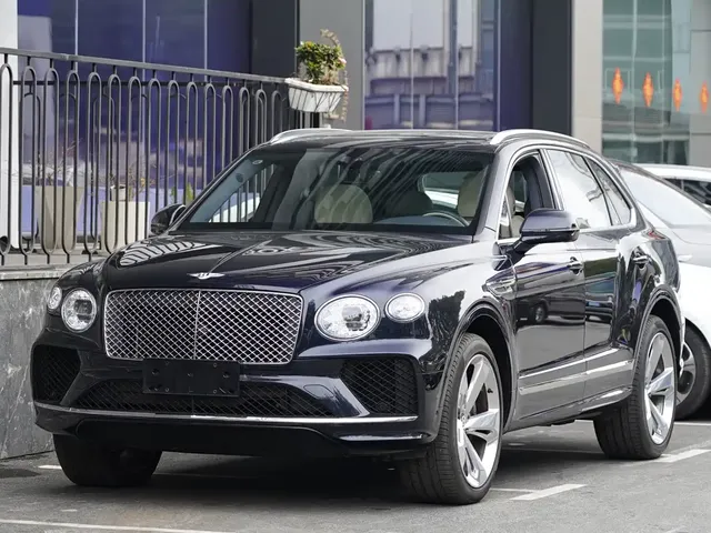 Bentley Bentayga 2022 4.0T V8