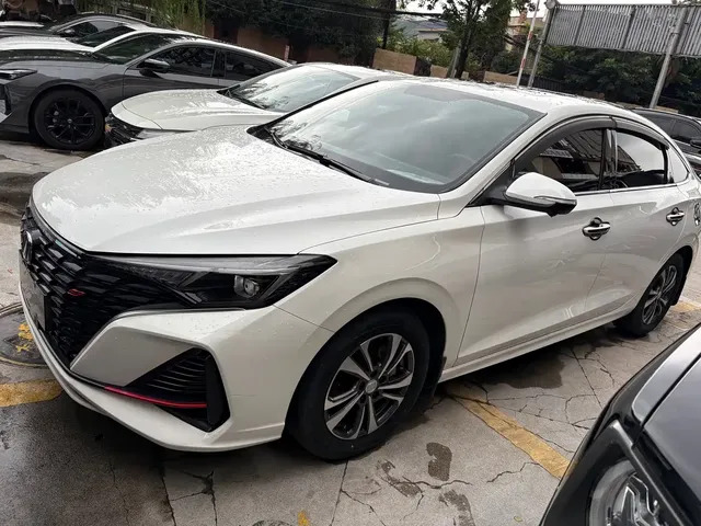 Changan Eado 2022 PLUS Blue Whale NE 1.4T GDI DCT Premium Edition