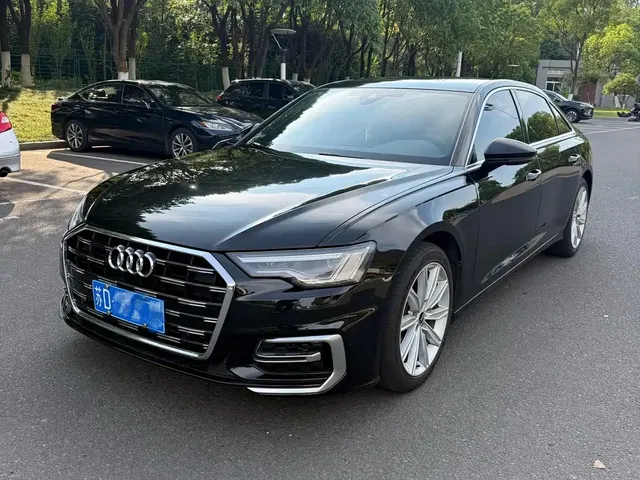 Audi A6L 2023 45 TFSI Premium Selection Dynamic