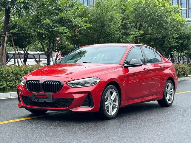 BMW 1 Series 2021 125i M Sport Black Night Edition