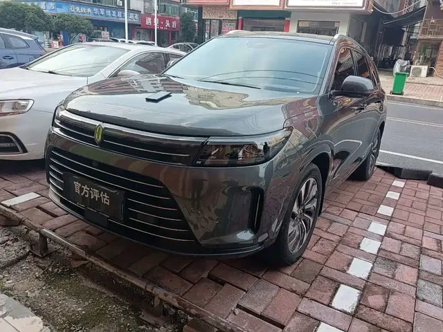 AITO Wenjie AITO M7 2024 1.5T RWD Plus 5-Seater