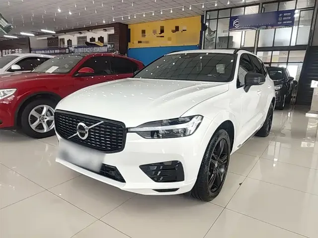 Volvo XC60 2021 T5 AWD R-Design