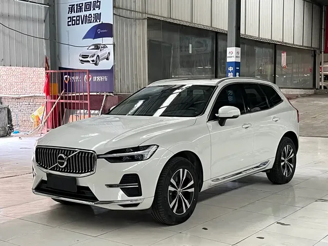 Volvo XC60 2023 B5 AWD Smart Luxury Edition