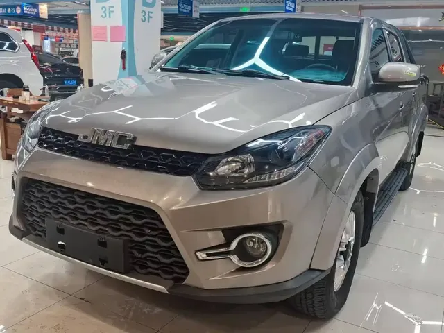 Jiangling Yuhu 3 2018 2.5T Diesel 2WD Luxury Standard Wheelbase