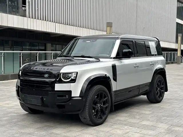 Land Rover Defender 2021 110 P400 X-DYNAMIC HSE