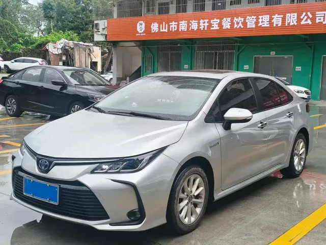 Toyota Corolla 2022 Hybrid 1.8L E-CVT Pioneer Edition