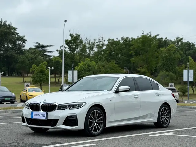 BMW 3 Series 2021 Second Facelift 325Li M Sport Package