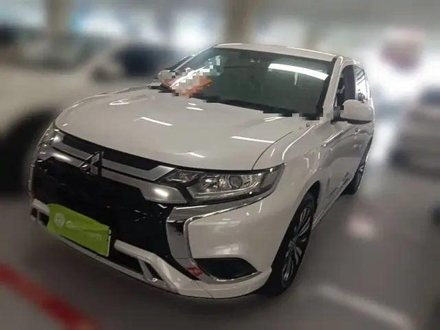 Mitsubishi Outlander 2021 2.0L 2WD Smooth Ride Version 5-Seater