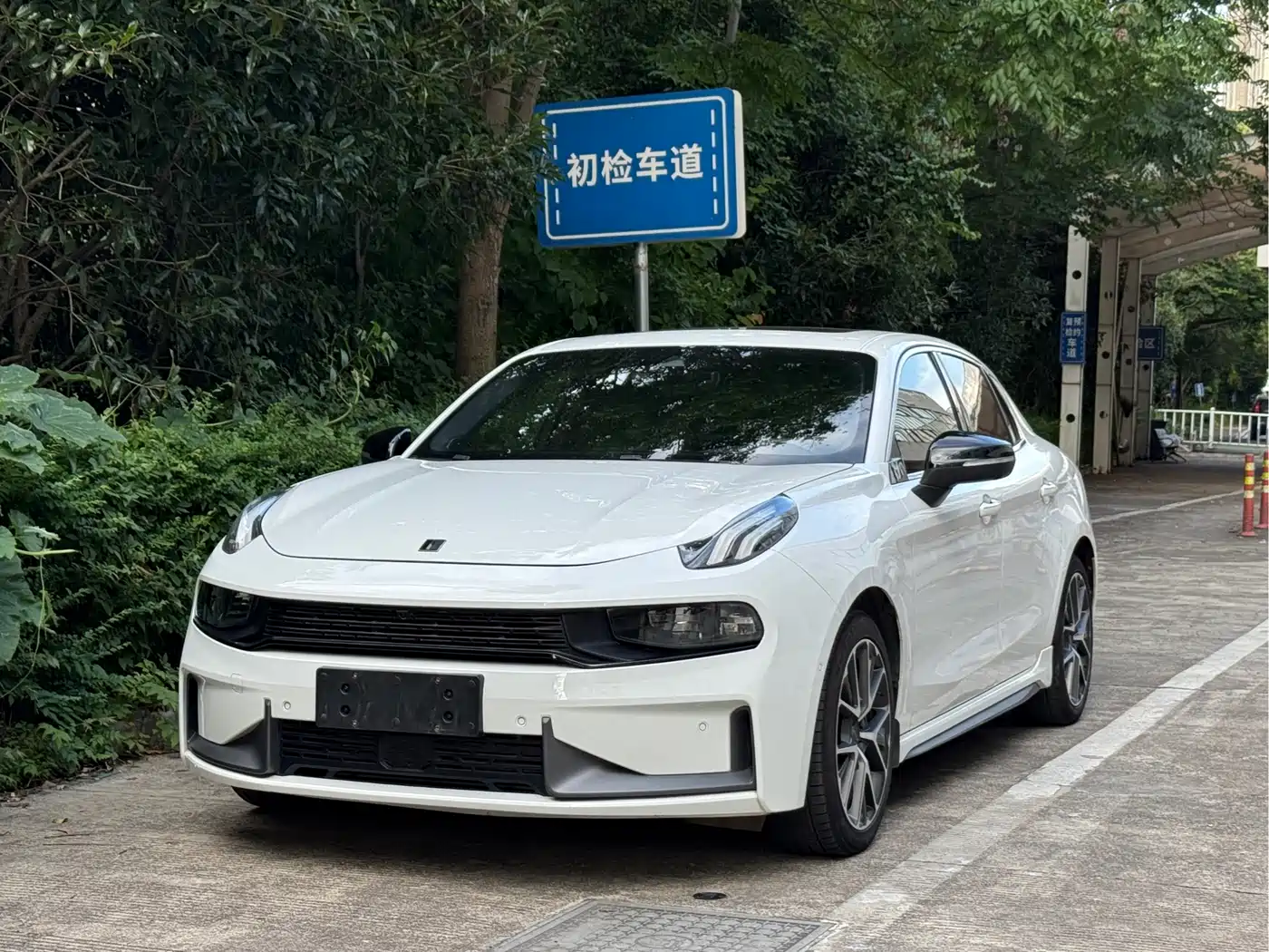 Lynk & Co 03 2018 1.5TD DCT Power Pro Version China V