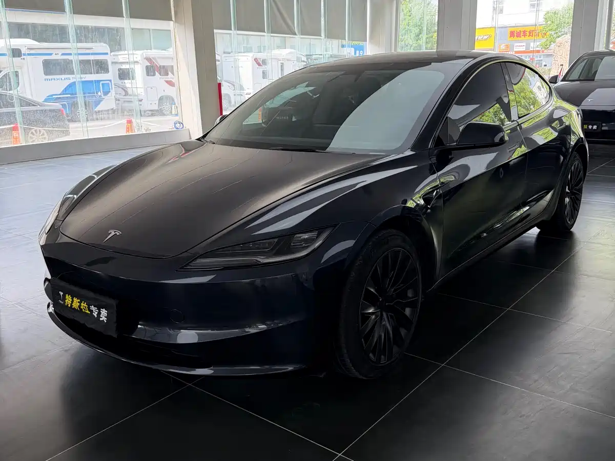 Tesla Model 3 2023 Rear-Wheel Drive
