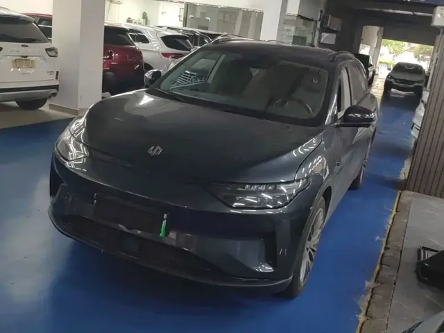Leapmotor C11 2023 EV Executive Edition