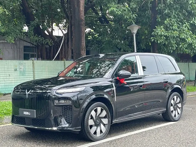 Voyah Auto VOYAH Taishan 8 2026 Model Basic Edition