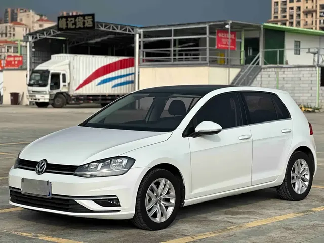Volkswagen Golf 2018 1.6L Automatic Comfort