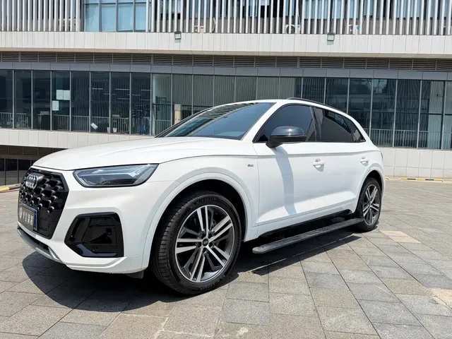 Audi Q5L 2023 40T Luxury Dynamic