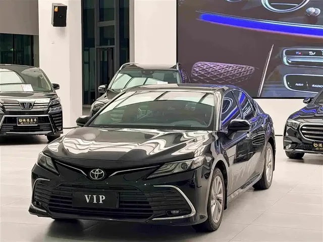 Toyota Camry 2021 2.0G Luxury Edition