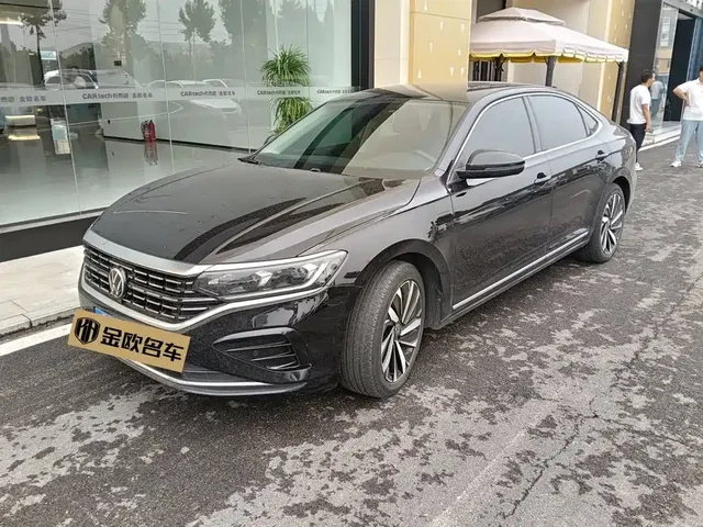 Volkswagen Passat 2022 330TSI Elite Edition