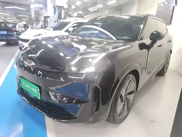 Lynk & Co 08 EM-P 2023 120km Long Range Halo