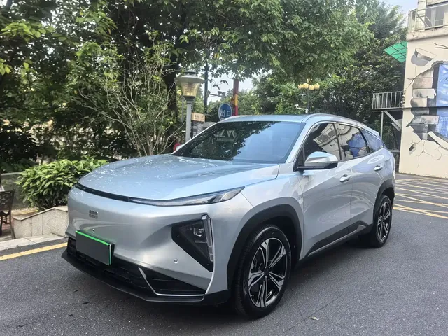Geely Galaxy L7 2025 EM-i 115km Explorer Edition