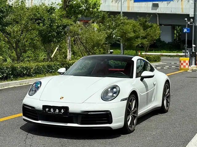 Porsche 911 2022 Carrera 3.0T