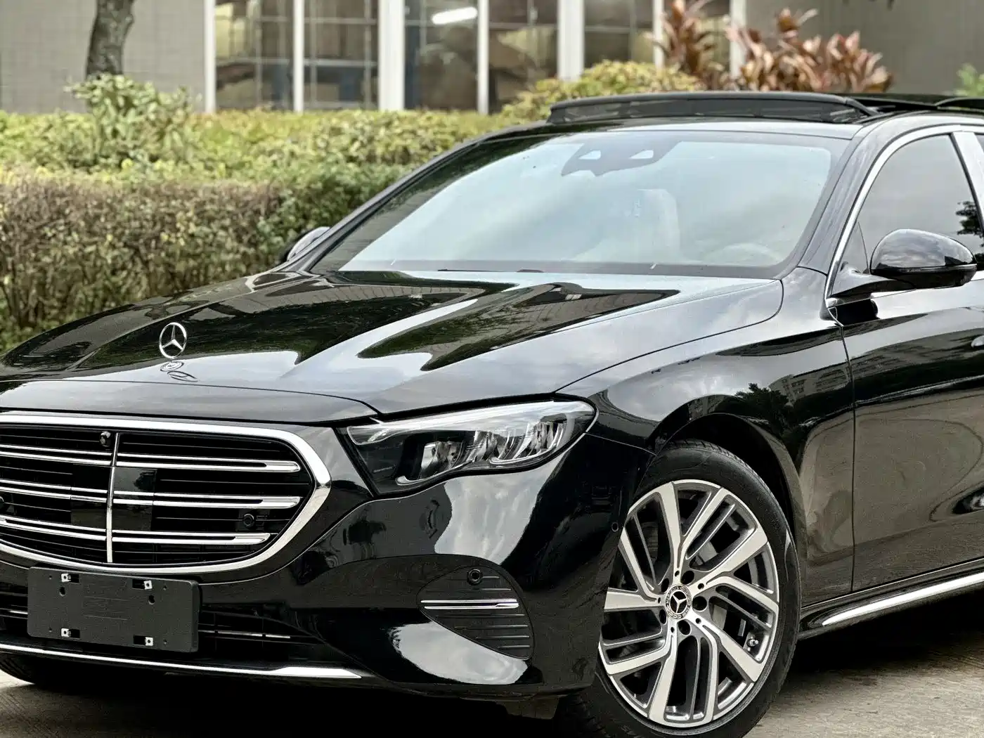 Mercedes-Benz E-Class 2024 Model E 260 L