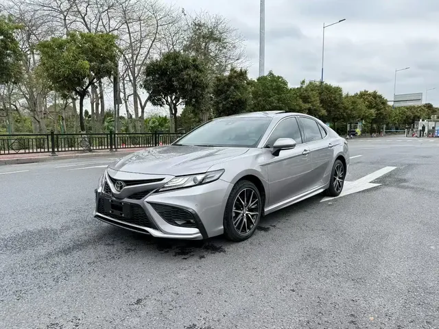 Toyota Camry 2022 2.0S Knight Edition