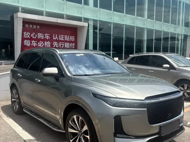 Li Auto Li ONE 2020 Extended Range 6-seater