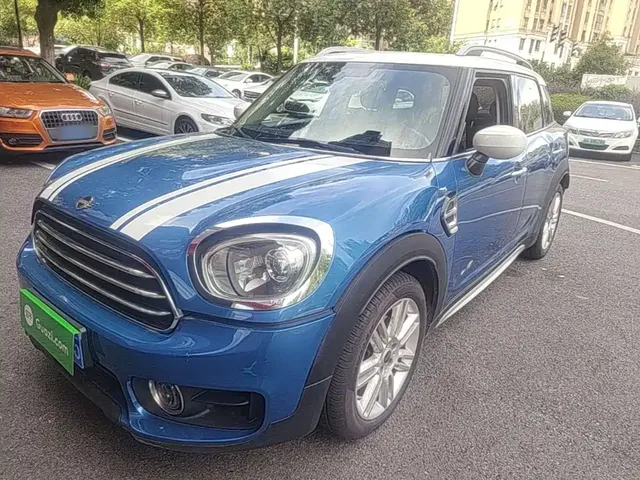 MINI COUNTRYMAN 2019 1.5T COOPER ALL4 Artist Weekend Travel
