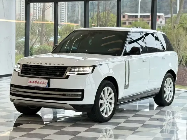 Land Rover Range Rover 2023 3.0 L6 360PS Golden Age Edition
