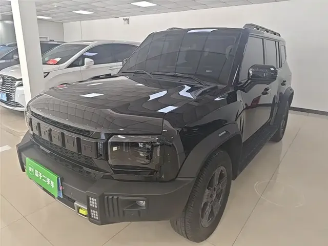 Jetour Traveler 2023 2.0T 4WD Cross