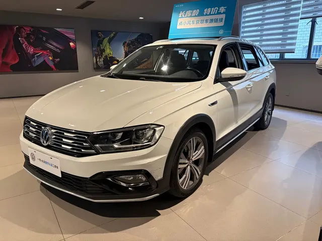 Volkswagen C-TREK 2018 230TSI DSG Comfort