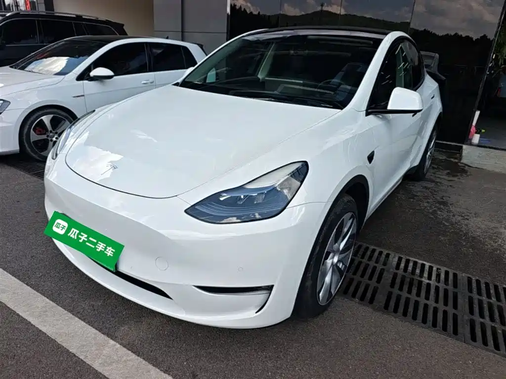 Tesla Model Y 2022 Facelift Long Range All-Wheel Drive Version