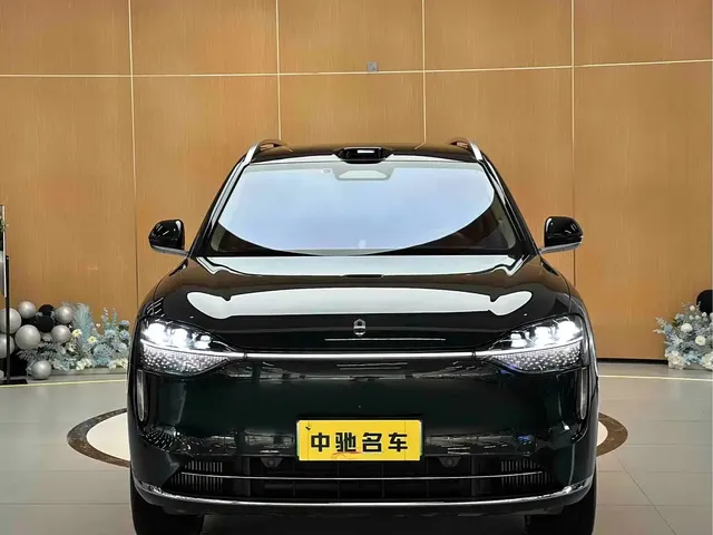 AITO Wenjie AITO M9 2024 Extended Range Ultra 42kWh 6-Seater