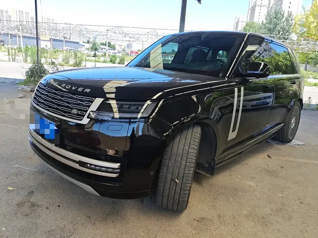 Land Rover Range Rover 2025 3.0 L6 400PS Genesis Extended Wheelbase