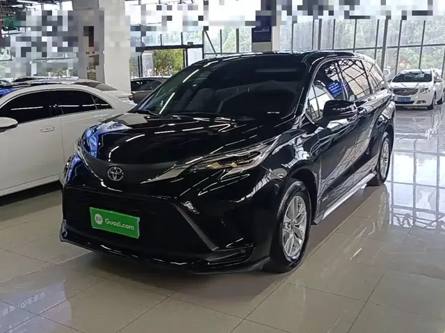 Toyota Granvia 2023 2.5L Hybrid Comfort Edition