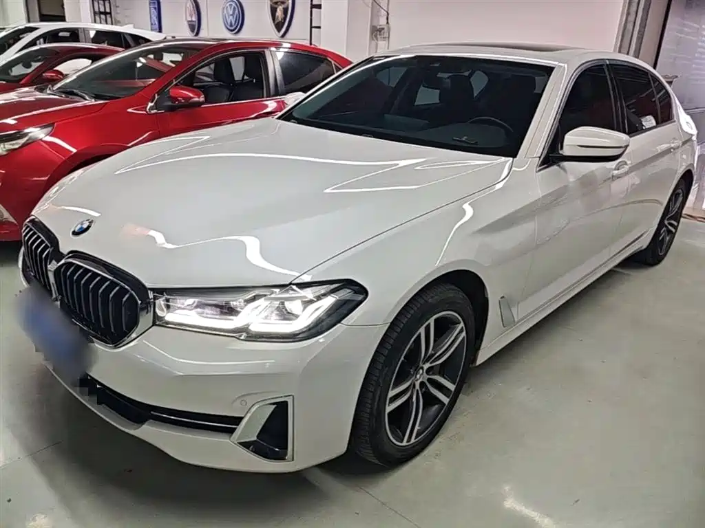 BMW 5 Series 2022 Model Second Facelift 530Li Leading M Sport Package